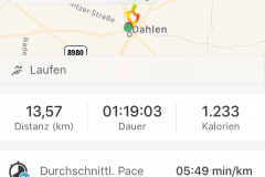 Startnummer 509: Hallo Uwe, mein Läufer ist doch etwas weiter gelaufen (siehe Bild) :-) LG auch an Melanie.
Euch einen erfolgreichen virtuellen Lauf.
Schöne Grüße aus Leipzig von Caro, Liv und Lutz.